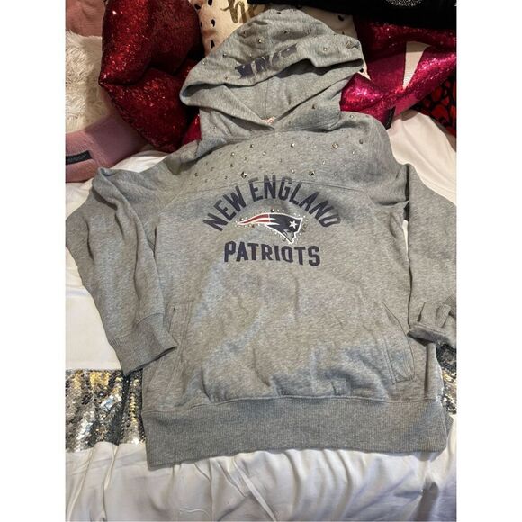 PINK Tops - VS pink xNFl new england patriots  pullover hooded sweatshirt- hoodie bling